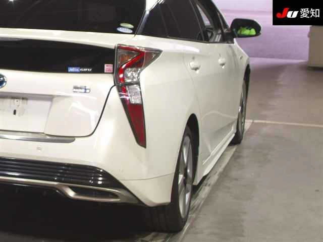 Toyota PRIUS 2017 7268066-8