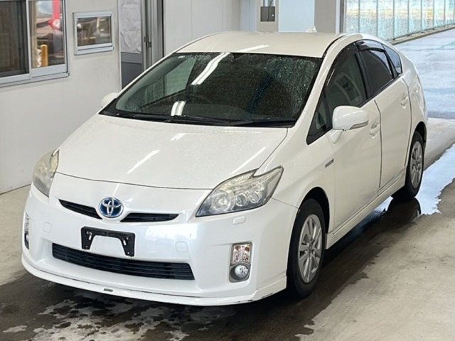 Toyota PRIUS 2011 7268098-0