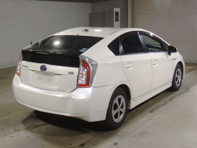 Toyota PRIUS 2015 7268103-1