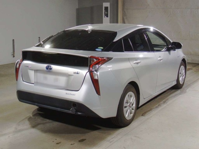 Toyota PRIUS 2016 7268139-1