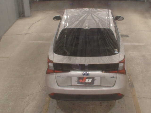 Toyota PRIUS 2019 7268173-6