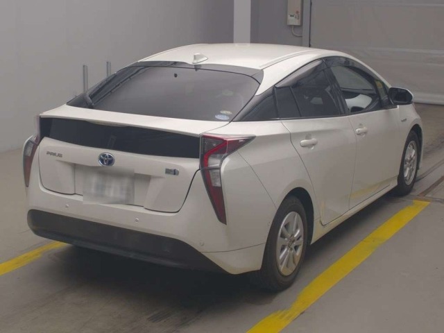 Toyota PRIUS 2016 7268202-1