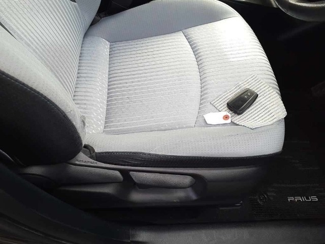 Toyota PRIUS 2017 7268260-10