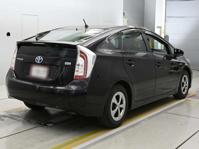 Toyota PRIUS 2015 7268261-1