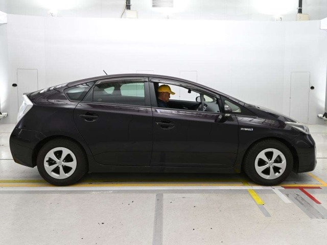 Toyota PRIUS 2015 7268261-3