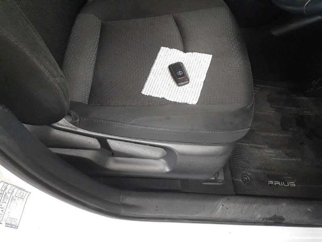 Toyota PRIUS 2021 7268269-10