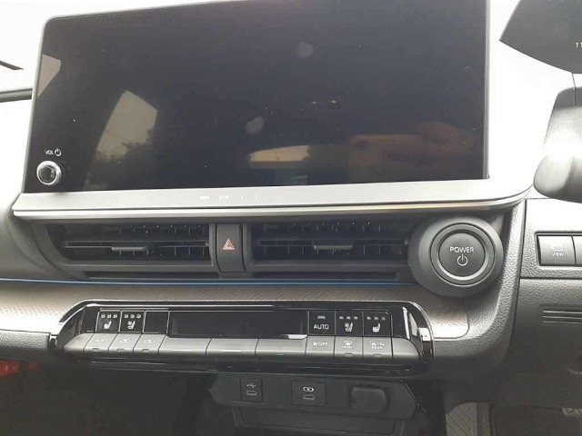 Toyota PRIUS 2023 7268272-12