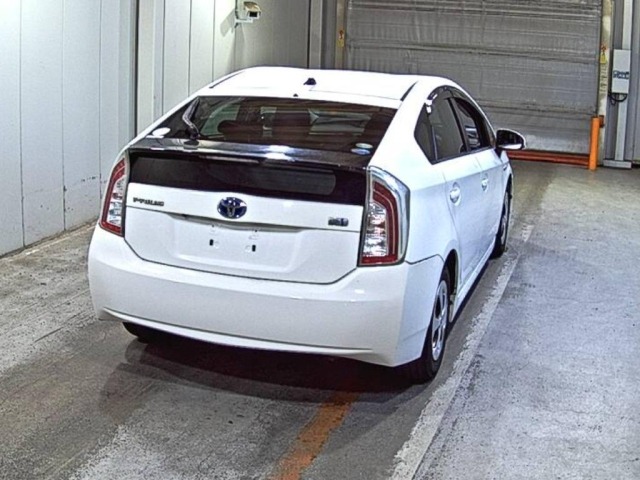 Toyota PRIUS 2013 7268305-5