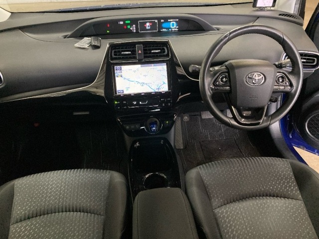 Toyota PRIUS 2017 7268315-3