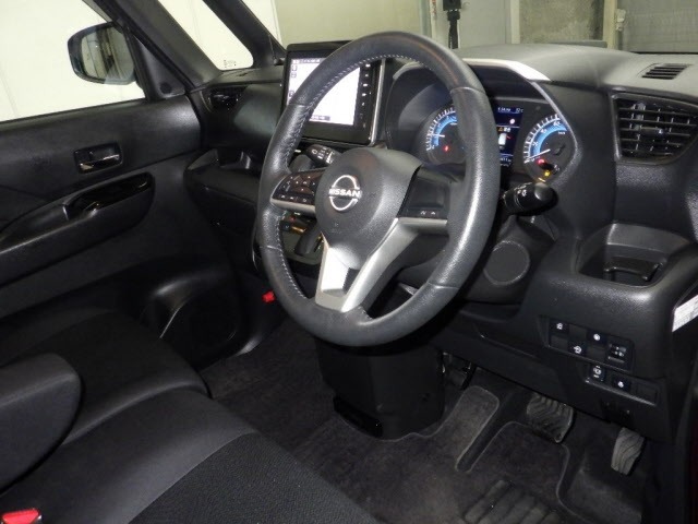Nissan ROOX 2023 7262301-3