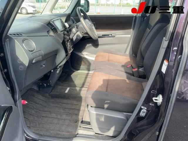 Nissan ROOX 2011 7262313-3