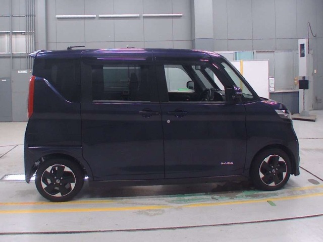 Nissan ROOX 2021 7262352-3