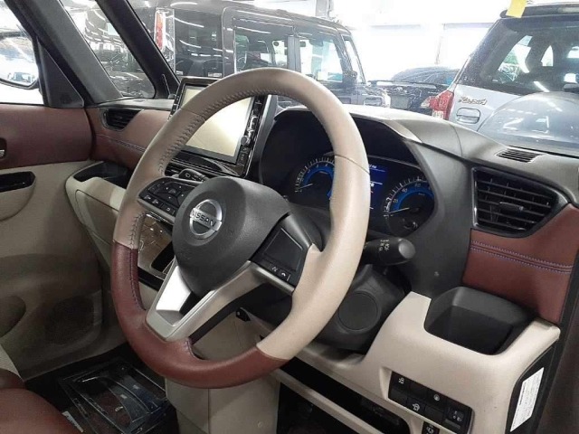 Nissan ROOX 2020 7262500-9