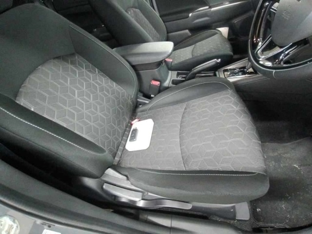 Mitsubishi RVR 2024 7274364-10