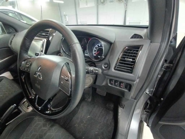 Mitsubishi RVR 2024 7274364-9