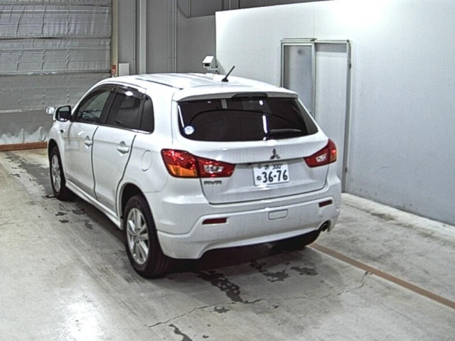 Mitsubishi RVR 2010 7274392-0