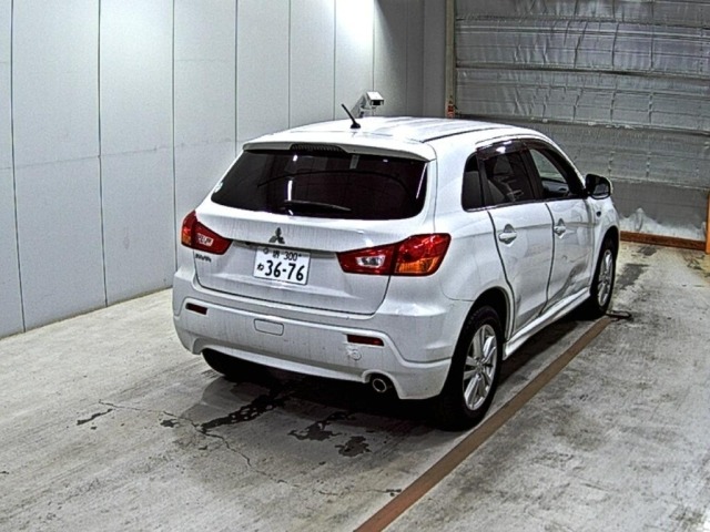 Mitsubishi RVR 2010 7274392-4