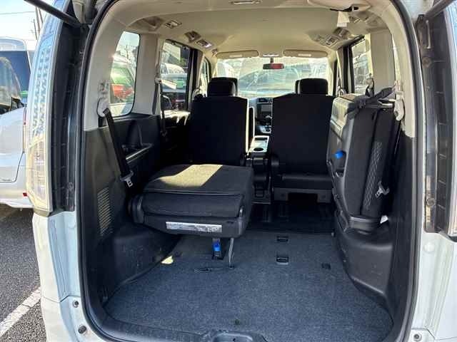 Nissan SERENA 2013 7269964-10