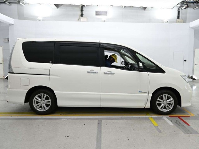 Nissan SERENA 2013 7269989-3