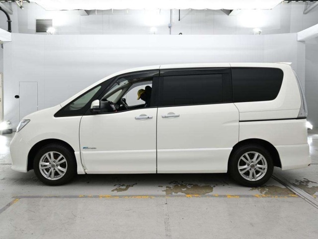 Nissan SERENA 2013 7269989-4