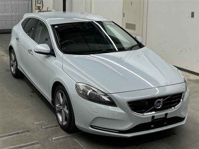 Volvo V40 2013 7262853-0