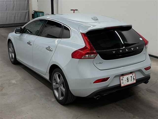 Volvo V40 2013 7262853-1