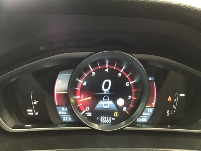 Volvo V40 2013 7262862-8