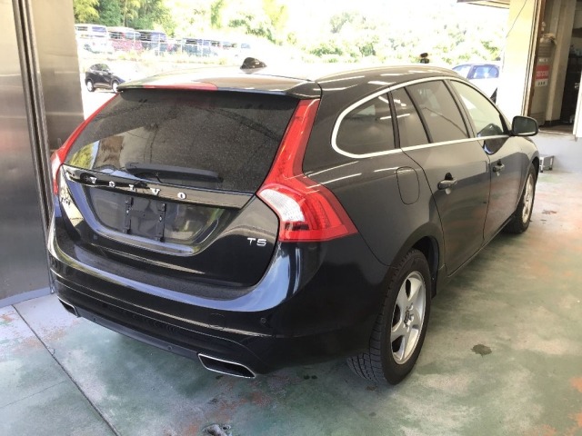 Volvo V60 2014 7263815-4