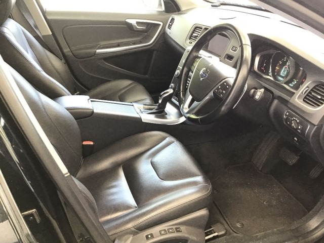 Volvo V60 2014 7263815-5
