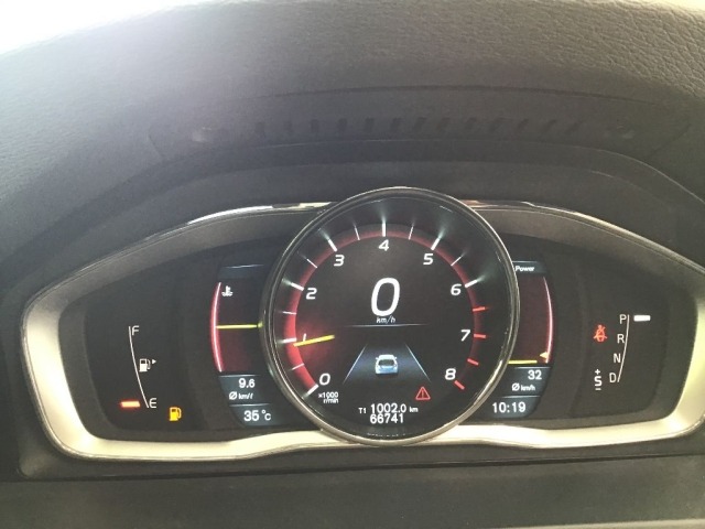 Volvo V60 2014 7263815-8