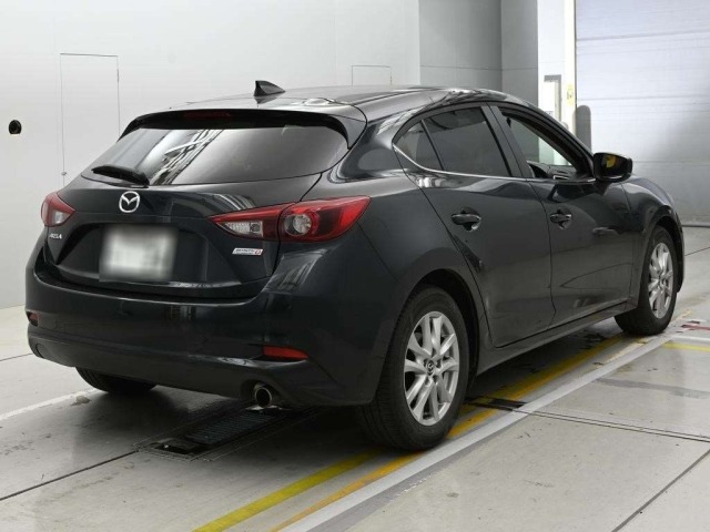 Mazda AXELA 2017 7288031-1