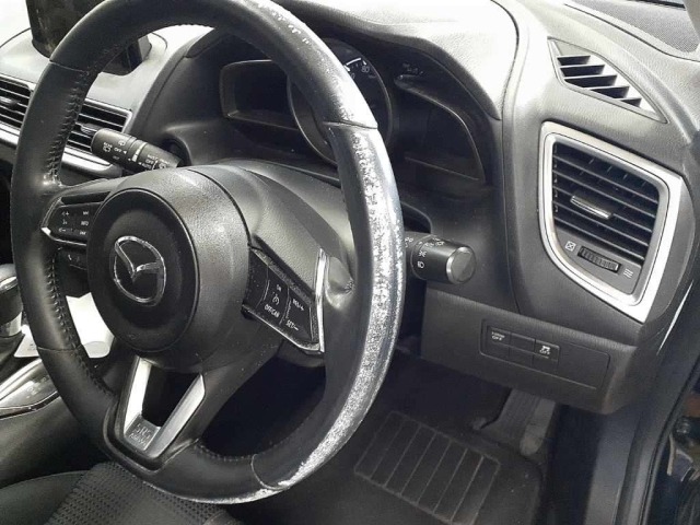 Mazda AXELA 2017 7288031-9