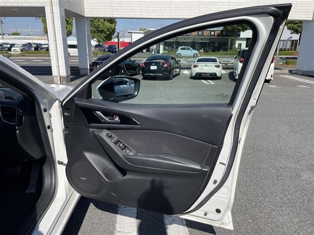 Mazda AXELA 2015 7288179-4