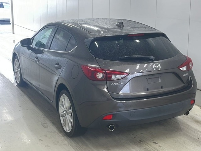 Mazda AXELA 2016 7288183-1