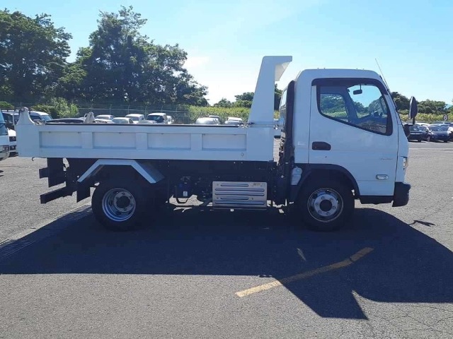 Mitsubishi CANTER 2023 7289230-3