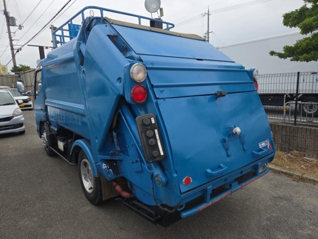 Mitsubishi CANTER 2004 7289341-1