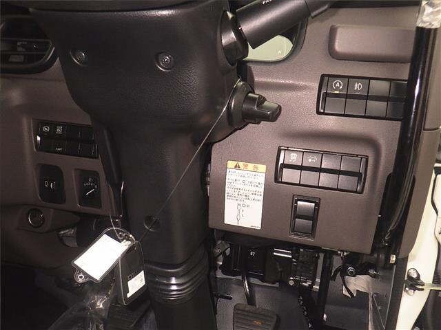 Mitsubishi CANTER 2026 7289389-8