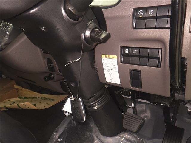 Mitsubishi CANTER 2026 7289390-8