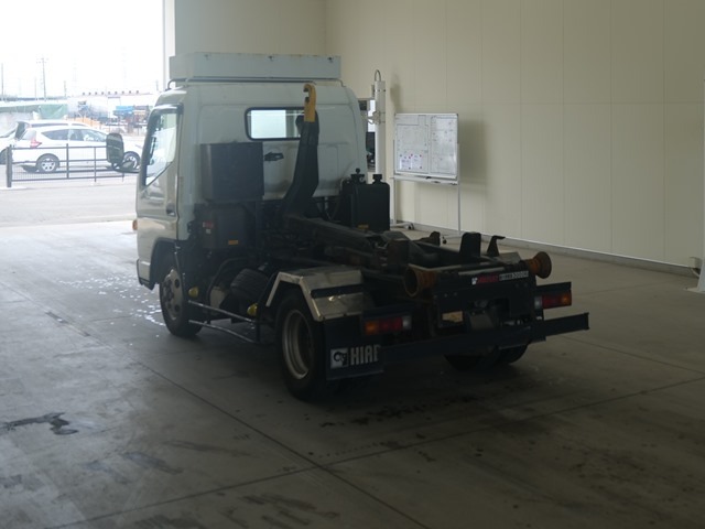 Mitsubishi CANTER 2021 7289444-1