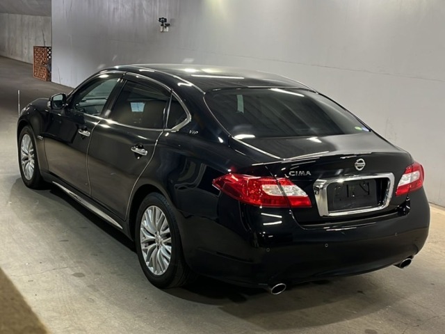 Nissan CIMA 2019 7279596-1