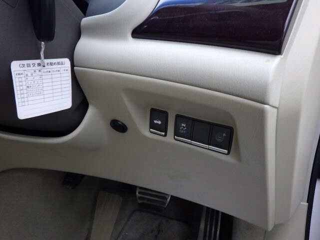 Nissan CIMA 2014 7279632-6
