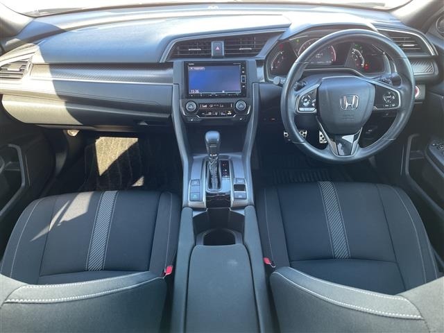 Honda CIVIC 2019 7284467-15