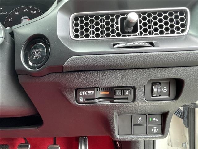 Honda CIVIC 2024 7284497-6