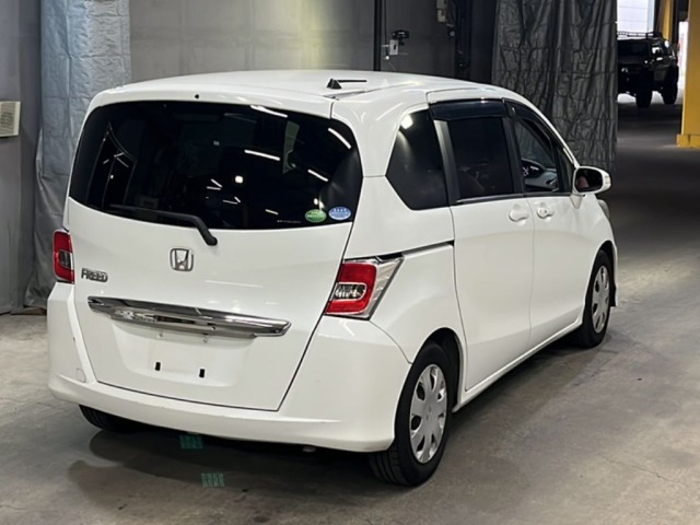 Honda FREED 2015 7288485-5