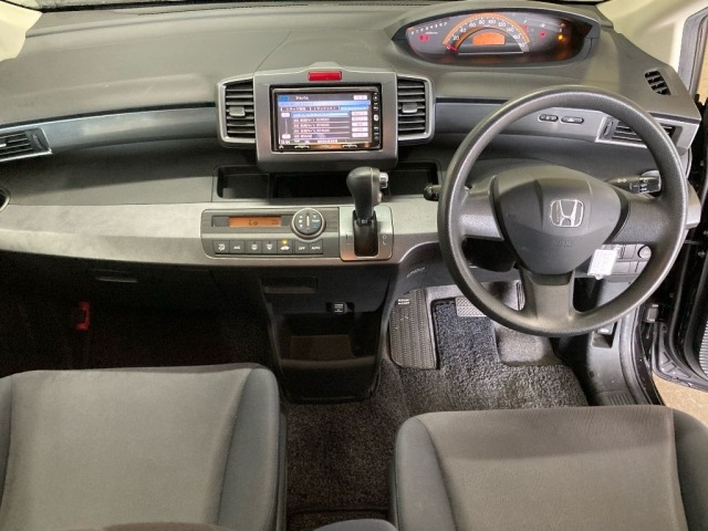 Honda FREED 2009 7288499-3