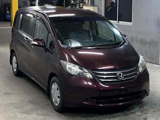 Honda FREED 2011 7288502-4