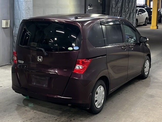 Honda FREED 2011 7288502-5