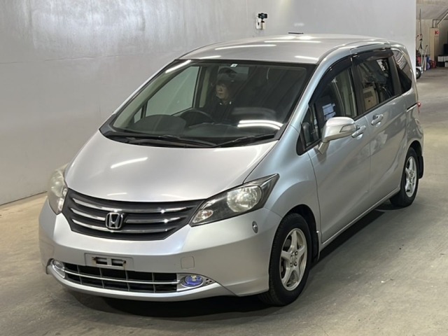 Honda FREED 2010 7288539-0