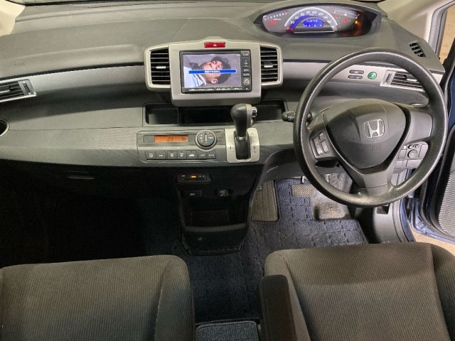 Honda FREED 2011 7288558-3