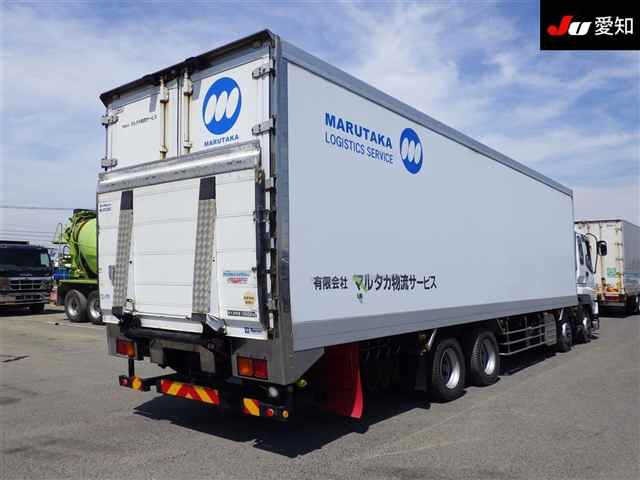 Isuzu GIGA 2013 7288211-1